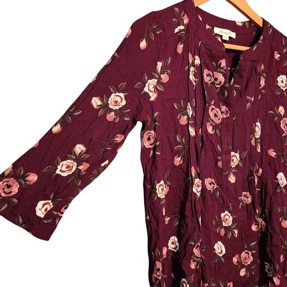 Monday Fun XS NWOT Floral Blouse - Picture 5 of 7